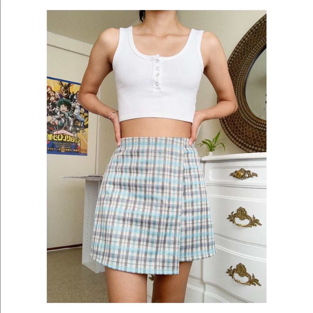 Plaid, Baby Blue Skirt. (Never Worn)